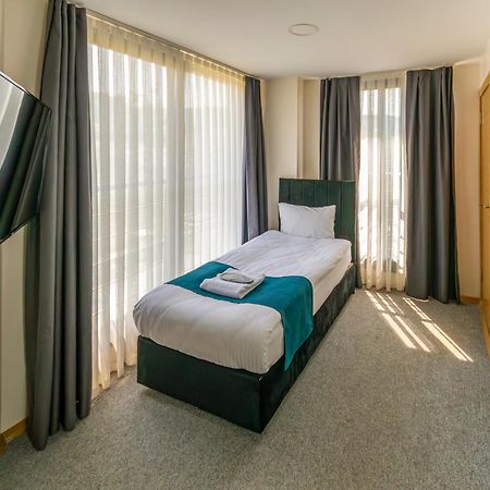 New Garden Airport Hotel Arnavutkoy Экстерьер фото